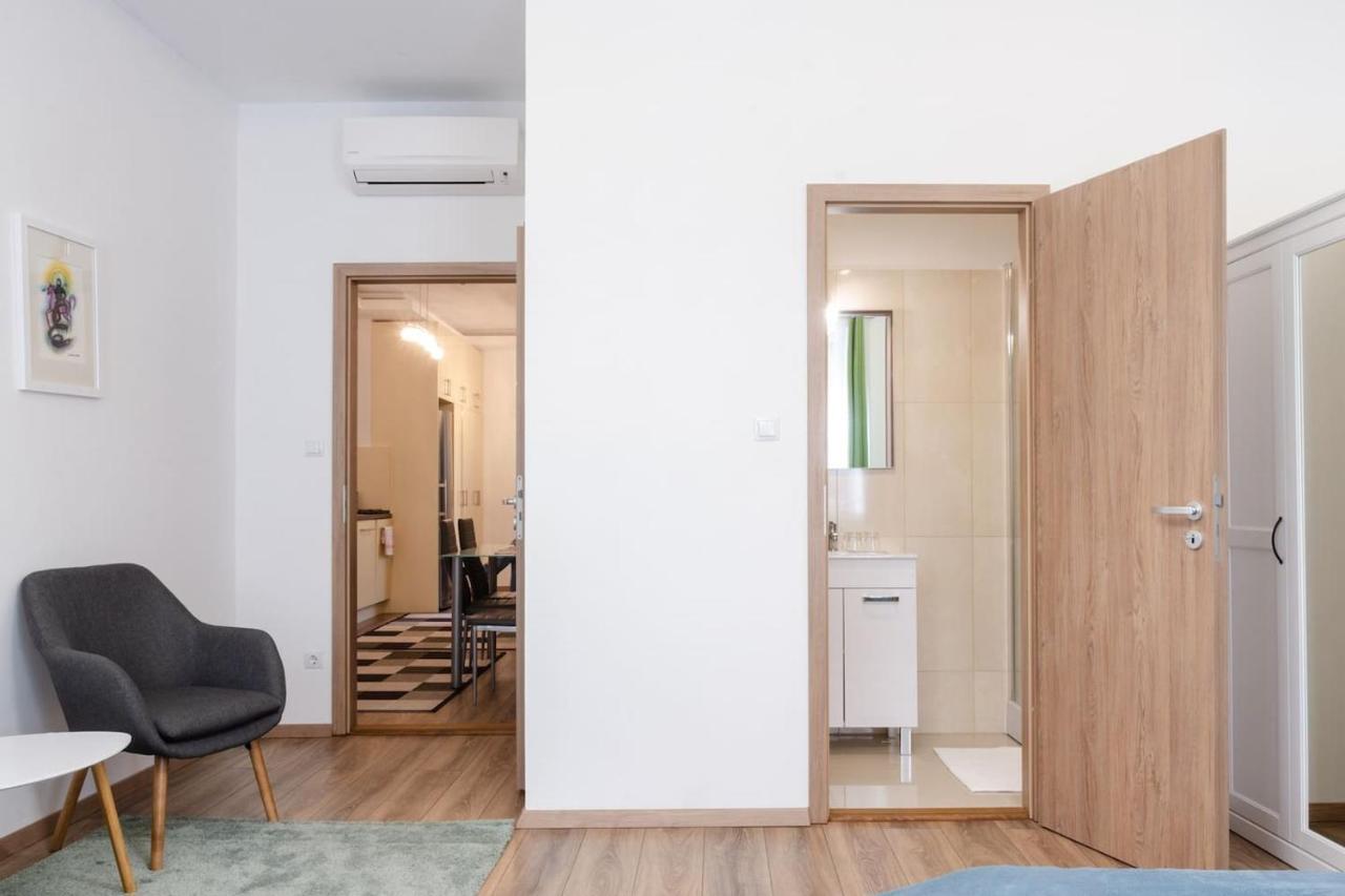 3 En Suit Bedroom Flat In The Main Centre For 6Ppl, 3Bdr,3Bthr,Ac Budapest Exterior foto
